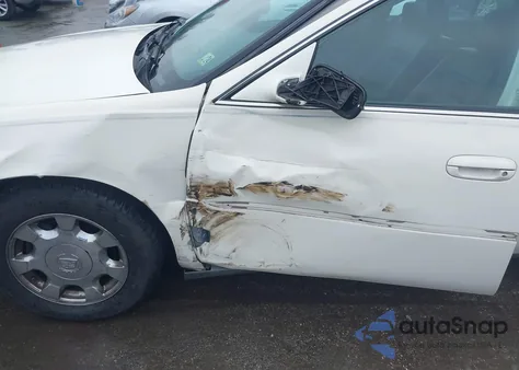 2004 Cadillac Deville Standard z USA, uszkodzony, nr VIN 1G6KD57Y34U146738